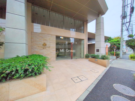 �G���g�����X -