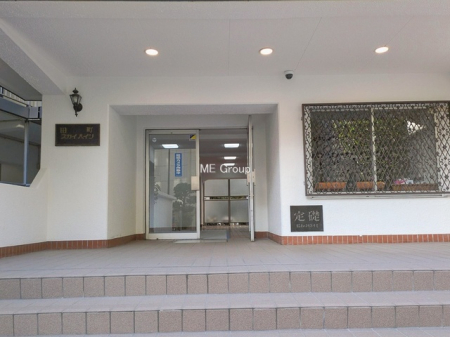 �G���g�����X -