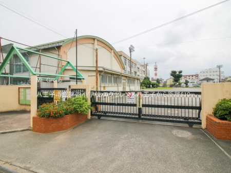 ���ӊ� ���w�Z 610m �����q�s����l���w�Z