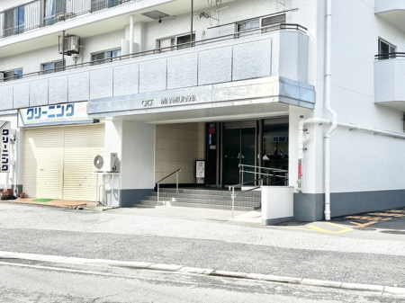 �G���g�����X �������������͋C�̃G���g�����X