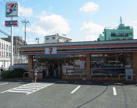 ���ӊ� �R���r�j 200m �Z�u��-�C���u�� ���c�J�{��R���ړX