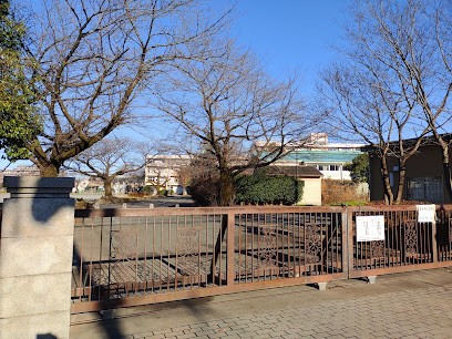 ���ӊ� ���w�Z 800m �ӂ��ݖ�s���������w�Z