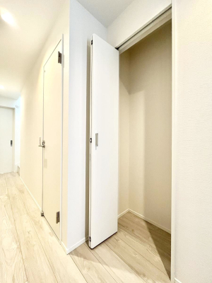 ���̑����� �L�����[�B�|�������G�߂̏��������[���邱�Ƃ��ł��܂��B