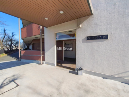 �G���g�����X -