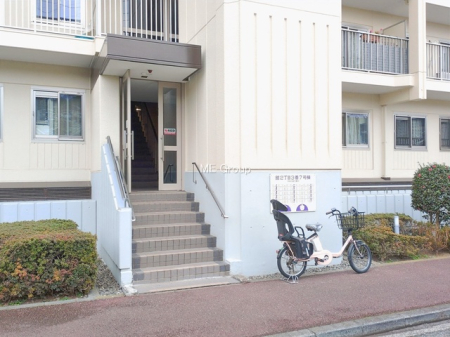 �G���g�����X -