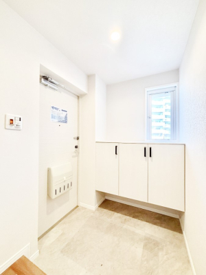 ���� ���Ƒ��₨�q�l���C�����悭���o�}���ł��鉸�₩�ȕ��͋C�̌��ւł��B