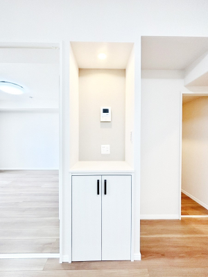 ���̑����� ���r���O�ɂ���J�E���^�[�͂��Ƒ��̎ʐ^��C���e���A�̏���I�Ƃ��Ă����o�ł��܂�