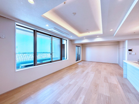 ���̑����� �Ƒ������R�ƏW�܂�e���̃X�y�[�X�ɂȂ肻��