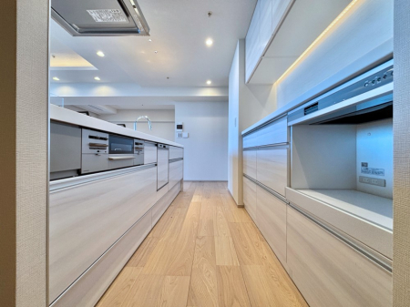 �L�b�`�� �L�X�Ƃ����g������̗ǂ��L�b�`���œ��X�̂��������y�����Ȃ肻��