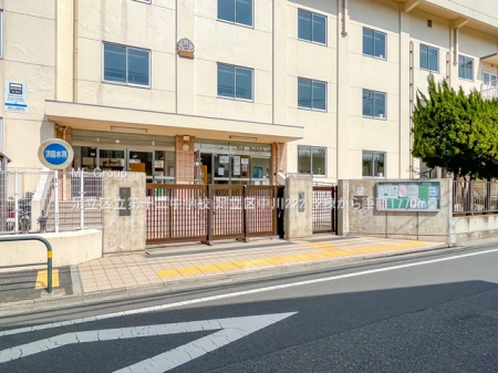 ���ӊ� ���w�Z 1770m �����旧��\�񒆊w�Z