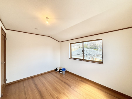 �Q�� �g���₷���`�Ńx�b�g��Ƌ�̒u�����ɂ����邱�Ƃ�����܂���B