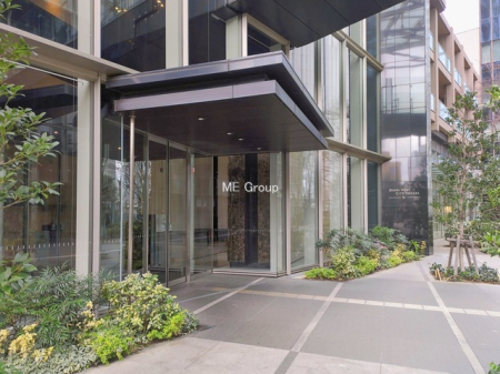 �G���g�����X -