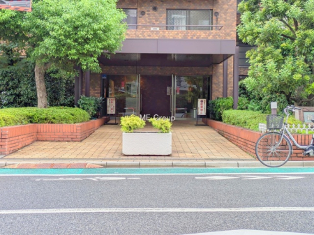 �G���g�����X -