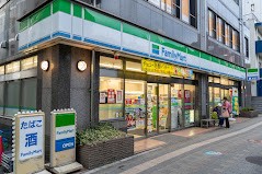 ���ӊ� �R���r�j 60m �t�@�~���[�}�[�g �g�ˎ������ʂ�X