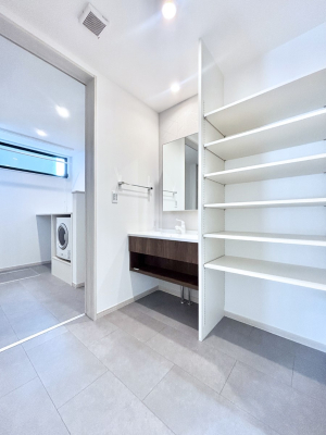 ���̑� �������̂�����K��Ԃł��B�����̐g�x�x���C�����ǂ����g�������܂��B 