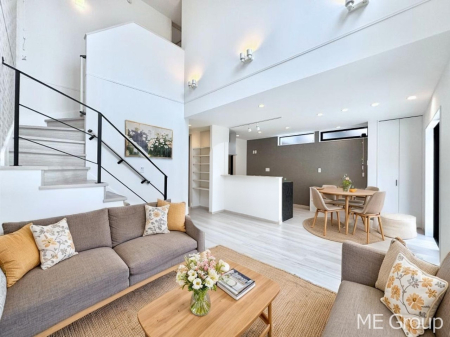 ���r���O ���Ƒ��̓��₩�Șb�����ŕ�܂�閾�邢���r���O  ���Ƌ��CG�ł�