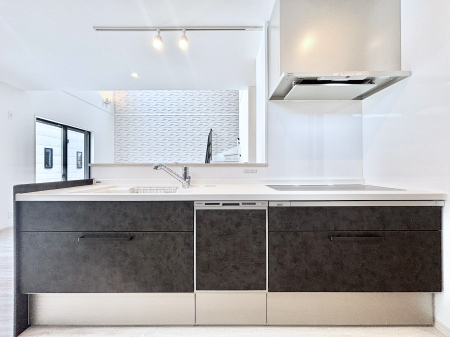 �L�b�`�� �������������I�ɁA�y�����I�V�X�e���L�b�`��  