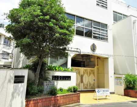 ���ӊ� ���w�Z 400m �V�h�旧�˒ˑ�O���w�Z