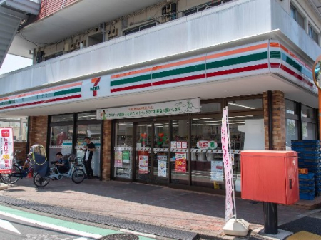 ���ӊ� �R���r�j 400m �Z�u��-�C���u�� �l�ؓX