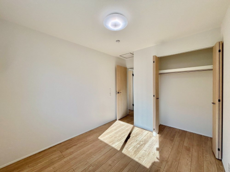 ���̑����� ���[���[�����Ă���̂ŁA���Z�X�y�[�X���L���g���܂��B�@