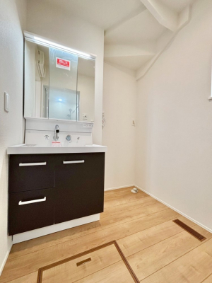 ���̑� �L�X�Ƃ�Ƃ�̂��郉���h���[�X�y�[�X�@ 