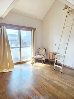 �q������ ���t�g�̂��邨�����́A�V�䂪�����݂����Ă���̂ŊJ����������܂��B 