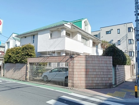 ���n�O�ώʐ^ ���ʂ��̗ǂ��ƂƂ��ɁA�X���݂ɊJ������^���Ă���܂��B 