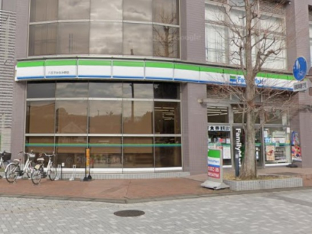 ���ӊ� �R���r�j 400m �t�@�~���[�}�[�g �����q�݂Ȃݖ�X