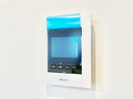 ���̑����� ��z���v�������Ă���ߔN�ł�TV���j�^�[�t���Ŗh�Ɩʂ����S�ł��B      