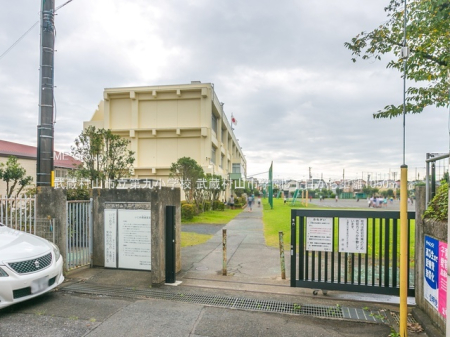 ���ӊ� ���w�Z 1050m �������R�s����㏬�w�Z