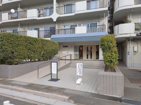 �G���g�����X -