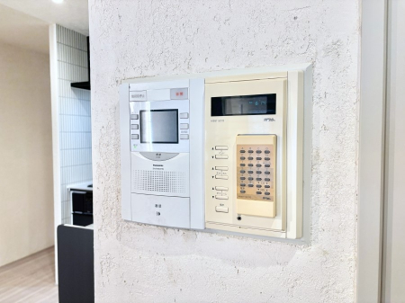 ���̑����� �K��҂���ڂł킩����S�̂s�u���j�^�[�t���C���^�[�z���B   