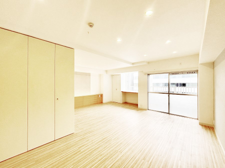 ���ӊ� �a�@ 300m �|����@