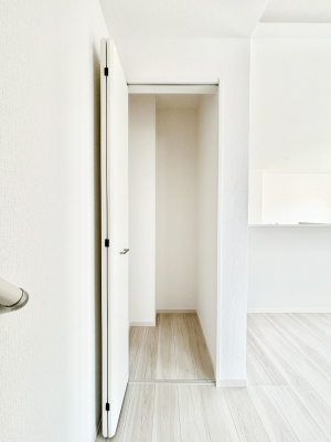 ���[ ���r���O���[�B�U�炩�肪���ȃ��r���O���X�b�L���ƕۂĂ܂��ˁB 