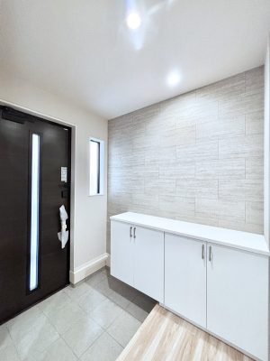 ���� ����I�𗘗p���āA���z�������������q�l�������ĂȂ��ł��܂��B