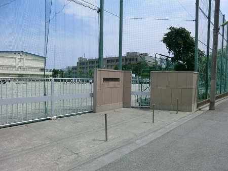 ���ӊ� ���w�Z 400m ���c�J�旧�x�m���w�Z