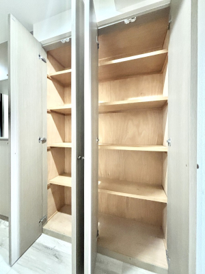 ���̑����� �L�����[�B�|�������G�߂̏��������[���邱�Ƃ��ł��܂��B