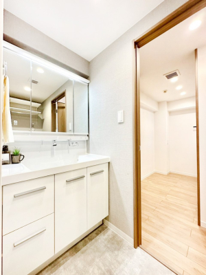 ���̑� ��Ƃ�̐��ʃX�y�[�X�Œ��̐g�x�x�����N���N