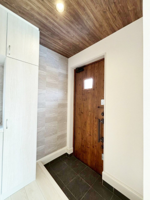 ���� ���Ƒ��₨�q�l���C�����悭���o�}���ł��鉸�₩�ȕ��͋C�̌��ւł��B