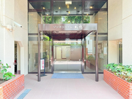 �G���g�����X -