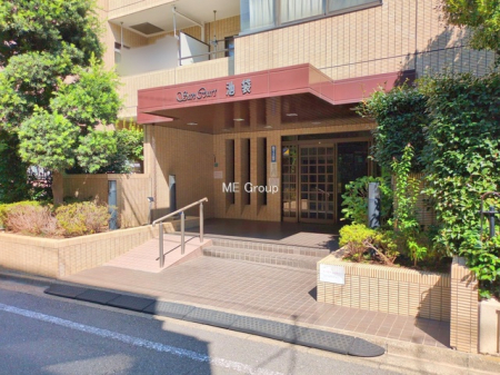 �G���g�����X -