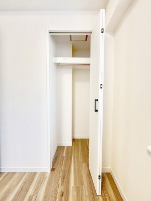 ���[ ��������ߗނ�ו��Ȃǂ̎��[�ɕ֗��ȃN���[�[�b�g�t���B