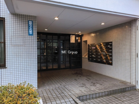 �G���g�����X -