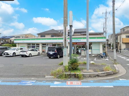 ���ӊ� �R���r�j 400m �t�@�~���[�}�[�g �������ܔ����X