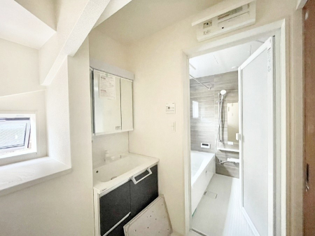 ���̑� ���������Ă���̂Ŏ��C�̑����ꏊ�ł����C���\���s���܂��B�����̐g�x�x���C�����ǂ��I