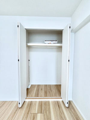 ���[ �m���N���[�[�b�g�B���s��������̂Ō���̈ߗނ�����������[�ł��܂��B