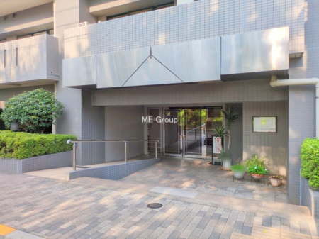 �G���g�����X -