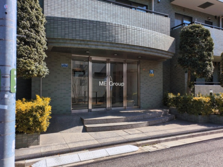 �G���g�����X -