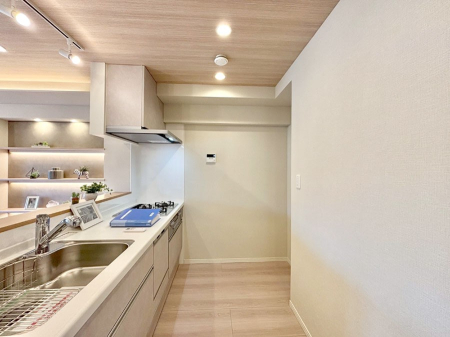 �L�b�`�� ��Ƃ肠��L�b�`���X�y�[�X�ł�������H��̌�Еt�����X���[�Y�ɁI