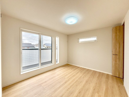 ���̑����� �o���R�j�[���J�������v���X���Ă����m��